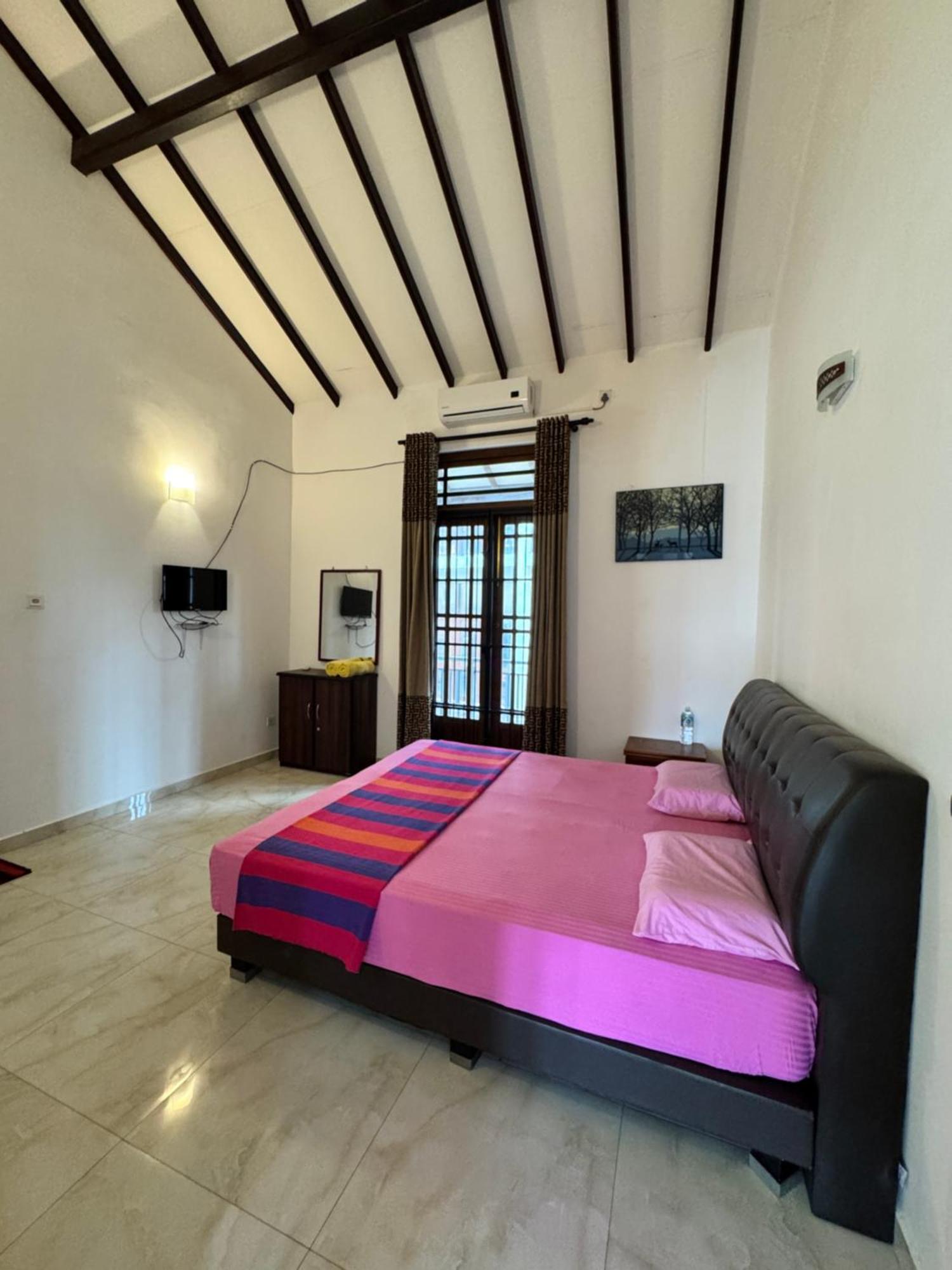 Grand Royal Villa נגומבו מראה חיצוני תמונה