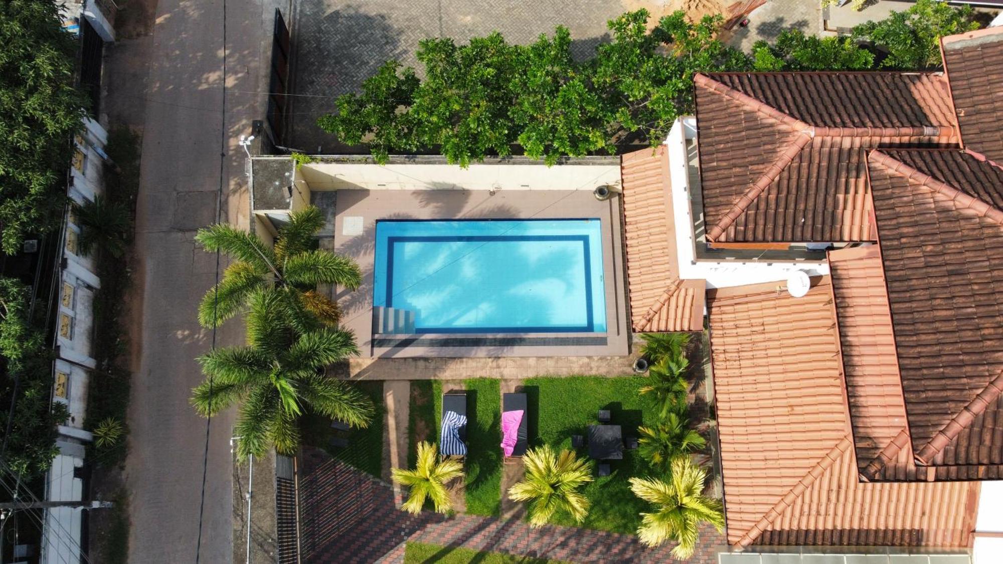Grand Royal Villa נגומבו מראה חיצוני תמונה