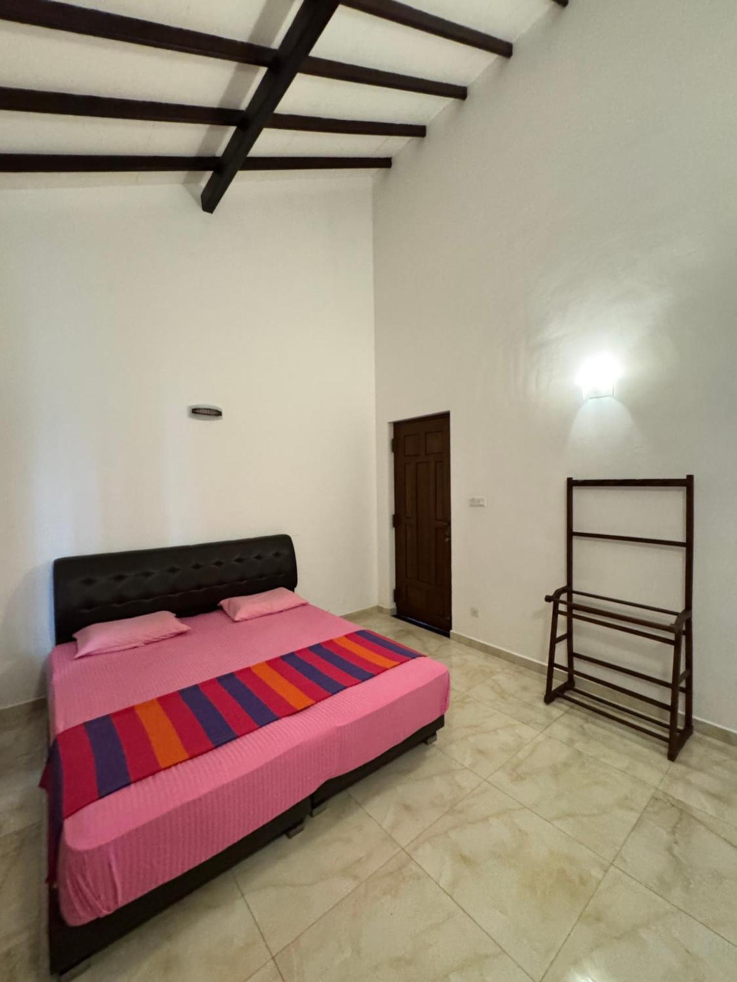 Grand Royal Villa נגומבו מראה חיצוני תמונה