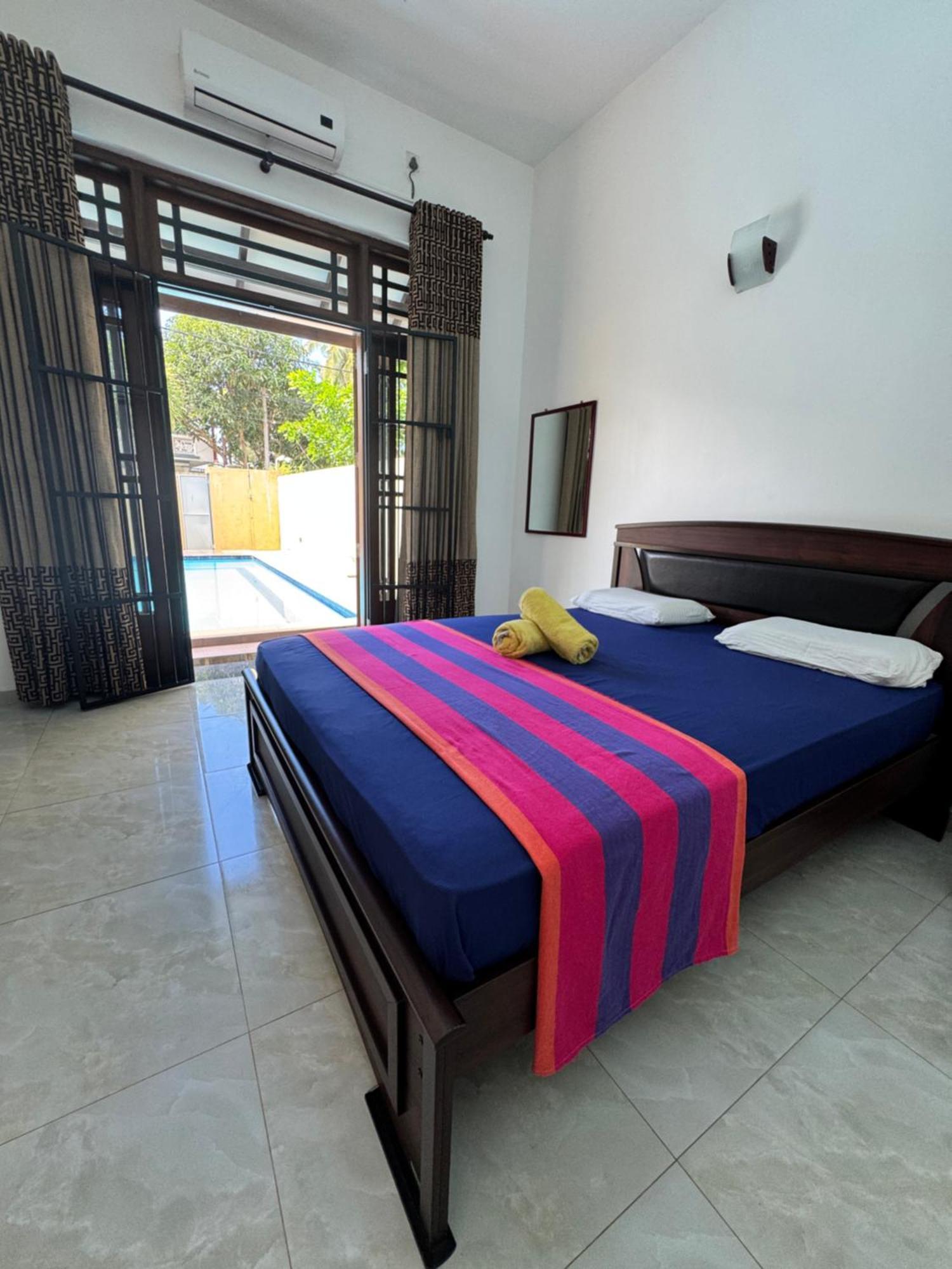 Grand Royal Villa נגומבו מראה חיצוני תמונה